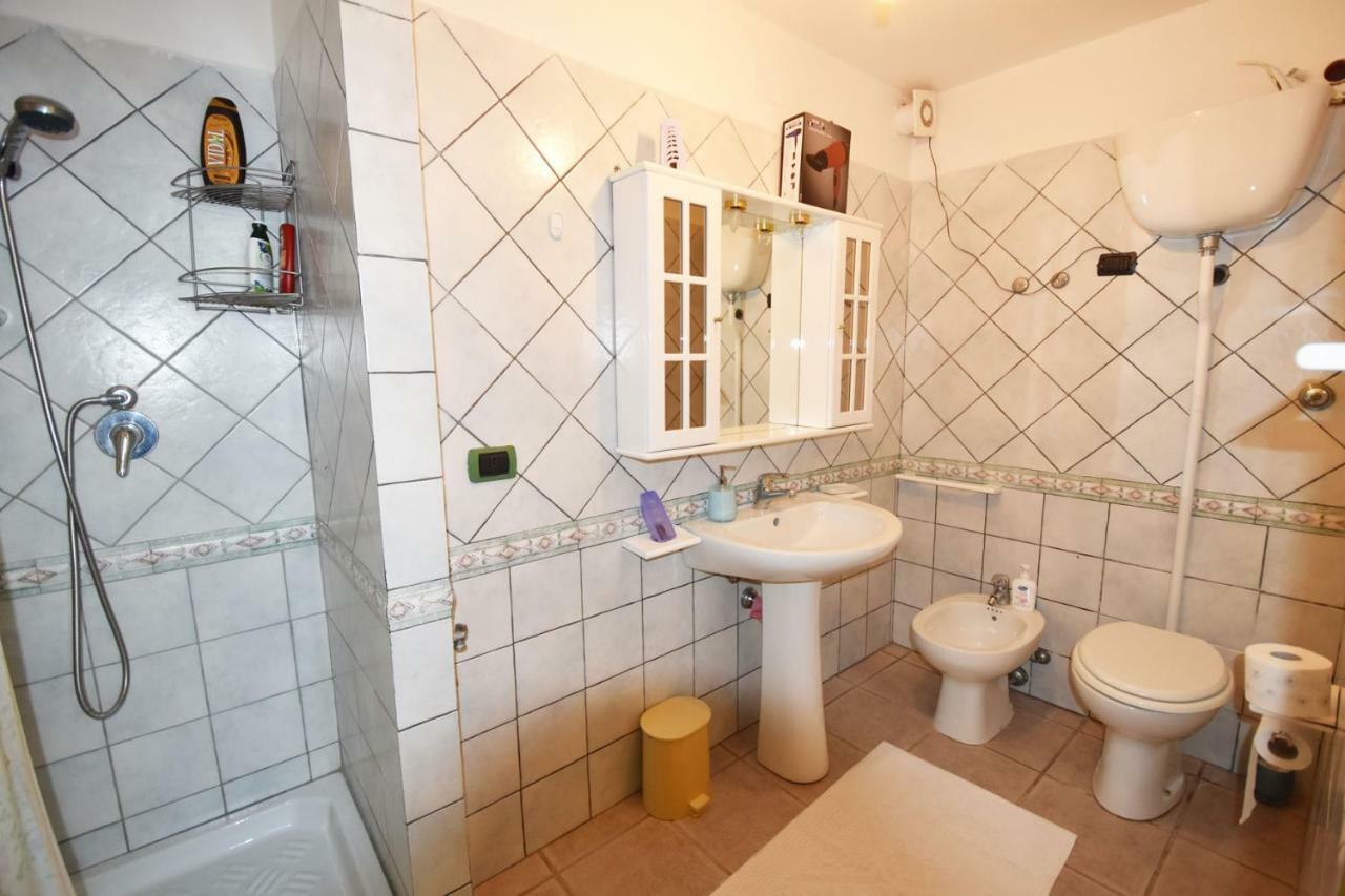Casa Vacanza Porto Frailis Gia Porto Frailis B&B Àrbatax Dış mekan fotoğraf